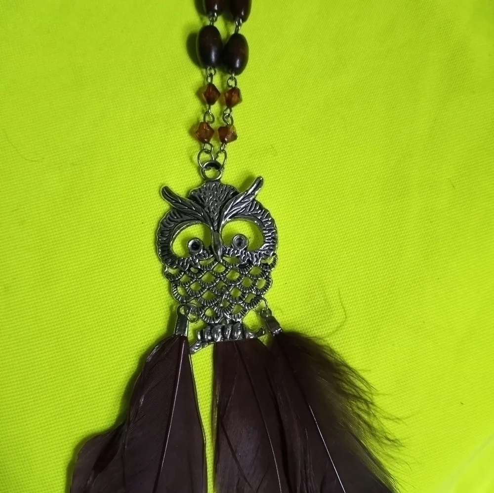 Silvertone owl wood beads feather necklace Earring set brown